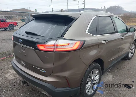 2019 Ford Edge Titanium z USA, uszkodzony, nr VIN 2FMPK4K98KBB22906